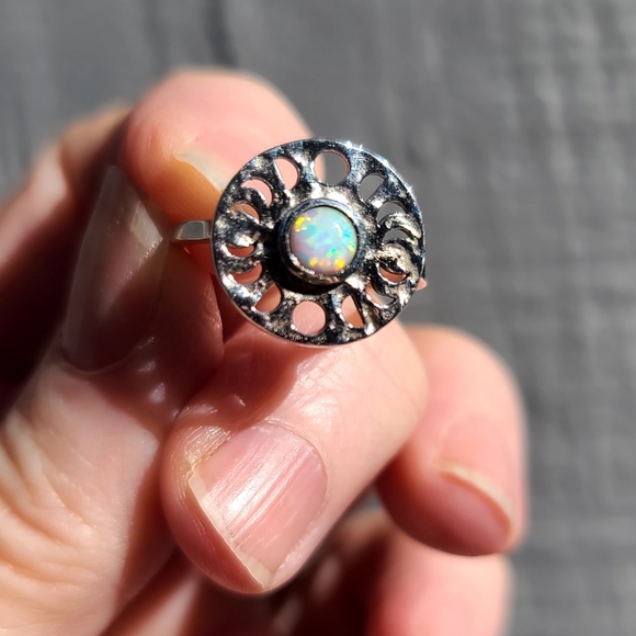 Opal ๐ ๐ ๐ ๐ ๐ ๐ Moonphase Sterling ring sz6.5 - Picture 6 of 6